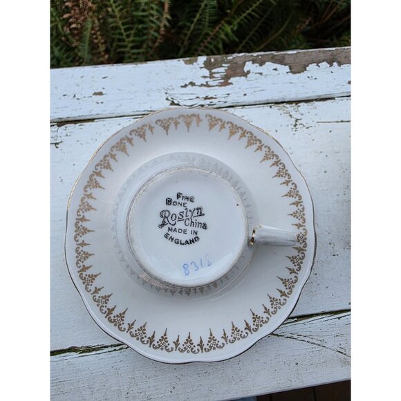Fine Bone China Roslyn Tea Cup & Saucer Set With Gold Detailing - Picture 4 of 5